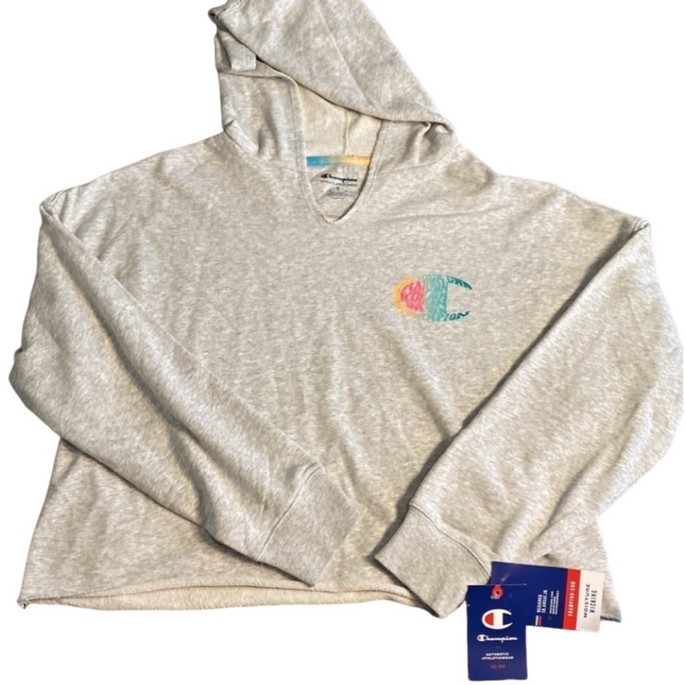 Champion light gray long-sleeve cropped hoodie. Size M. Authentic Athletic wear.